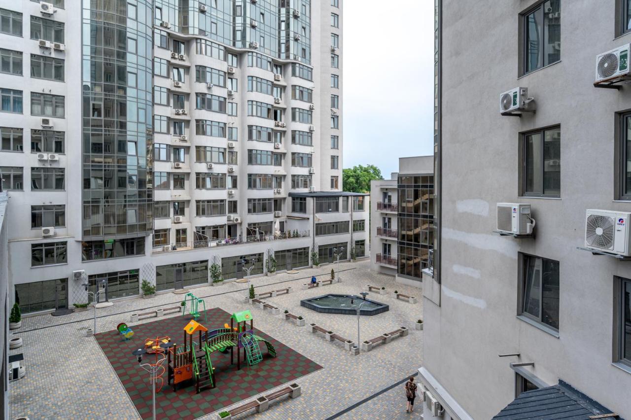 Apartamento Gagarin Plaza 63 Odesa Exterior foto